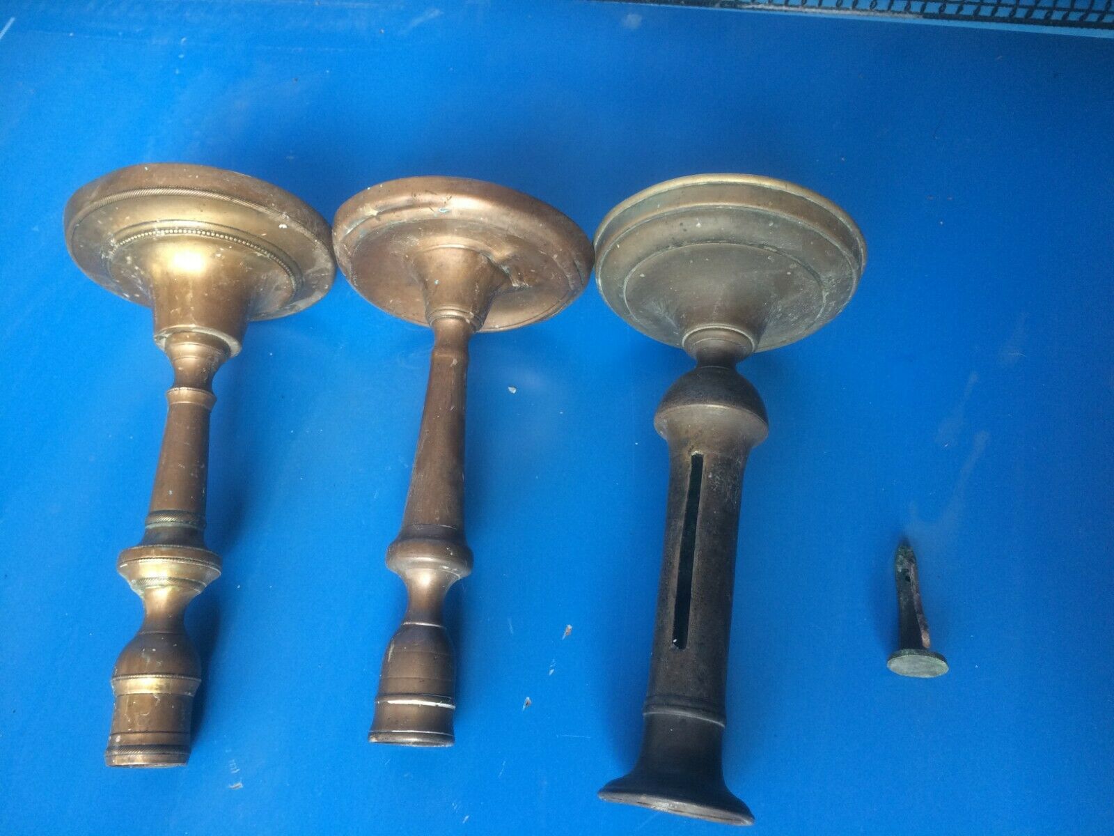 Lot of 3 18th 19th century table candlestick in bronze
