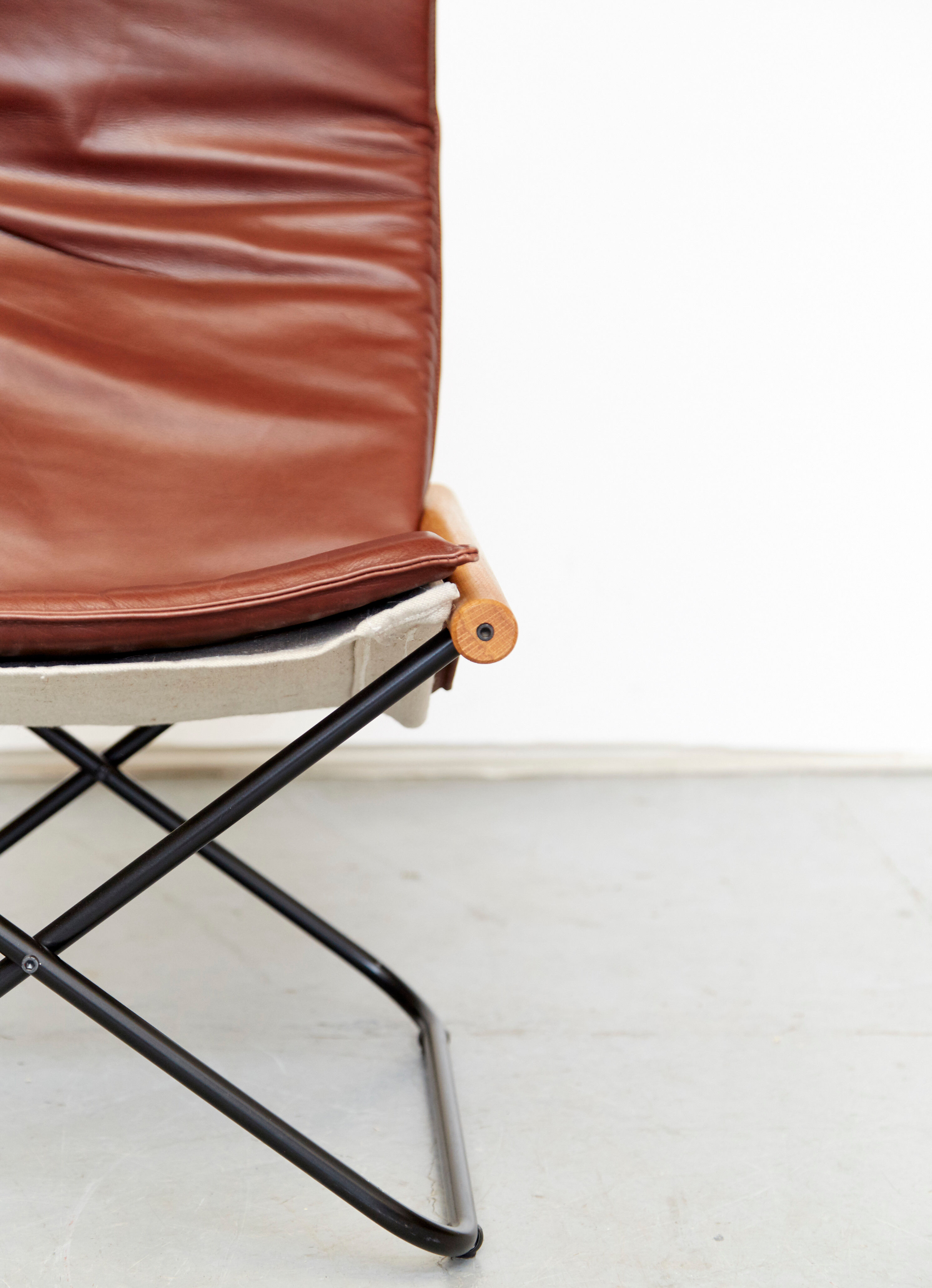Takeshi Nii folding chair and ottoman "NychairX", 1970