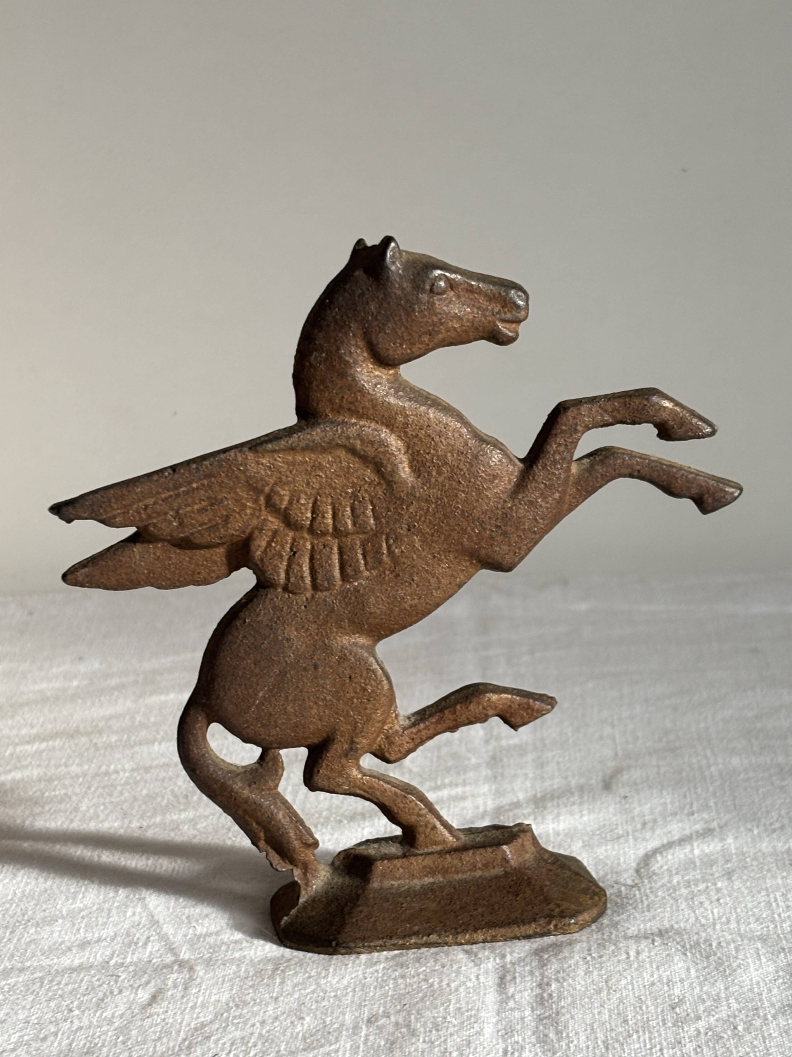 Sculpture Pégase | Cheval ailé en fonte | Déco mythologie