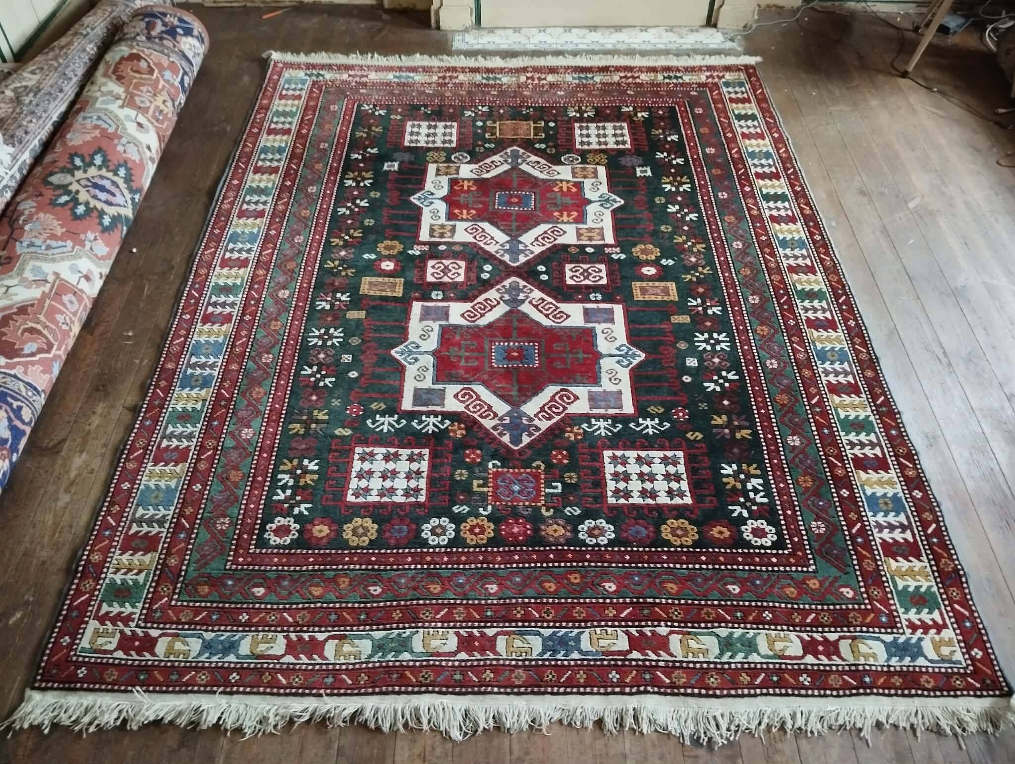 Handmade Caucasian Derbent rug 267x205cm