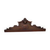 Fronton ancien en bois