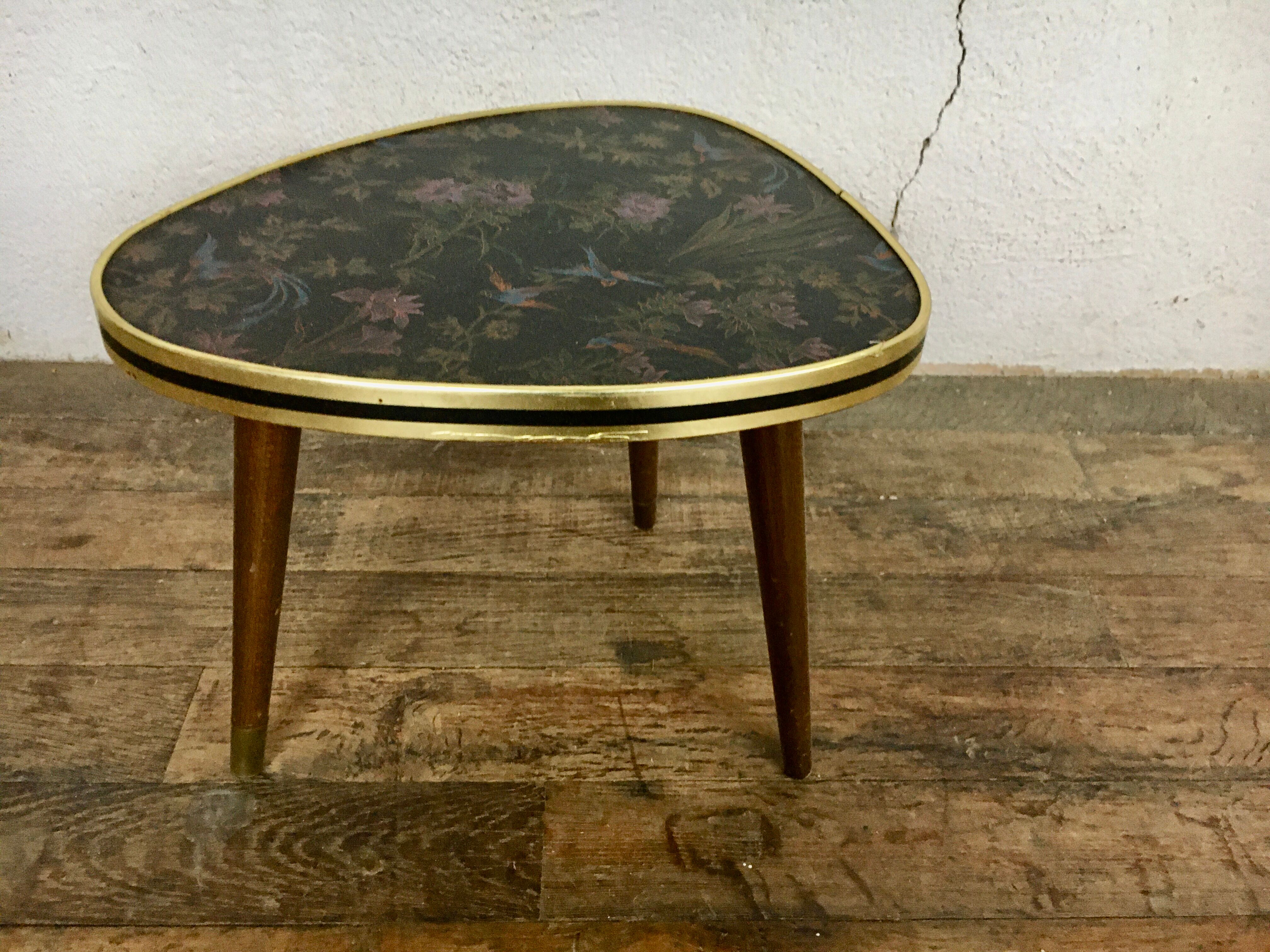 Small triangular table coffee table birds vintage flowers tripod door plant midcentury 1950