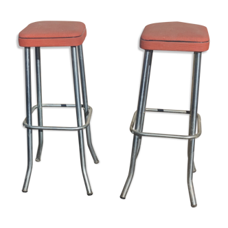 Paire de tabourets de bar aluminium et assises orange et noire