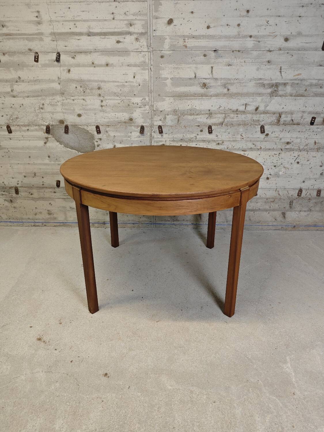Vintage round table