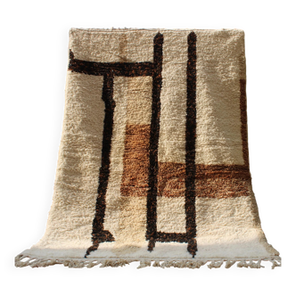 Traditional handmade carpet 250cm x 150cm Moroccan