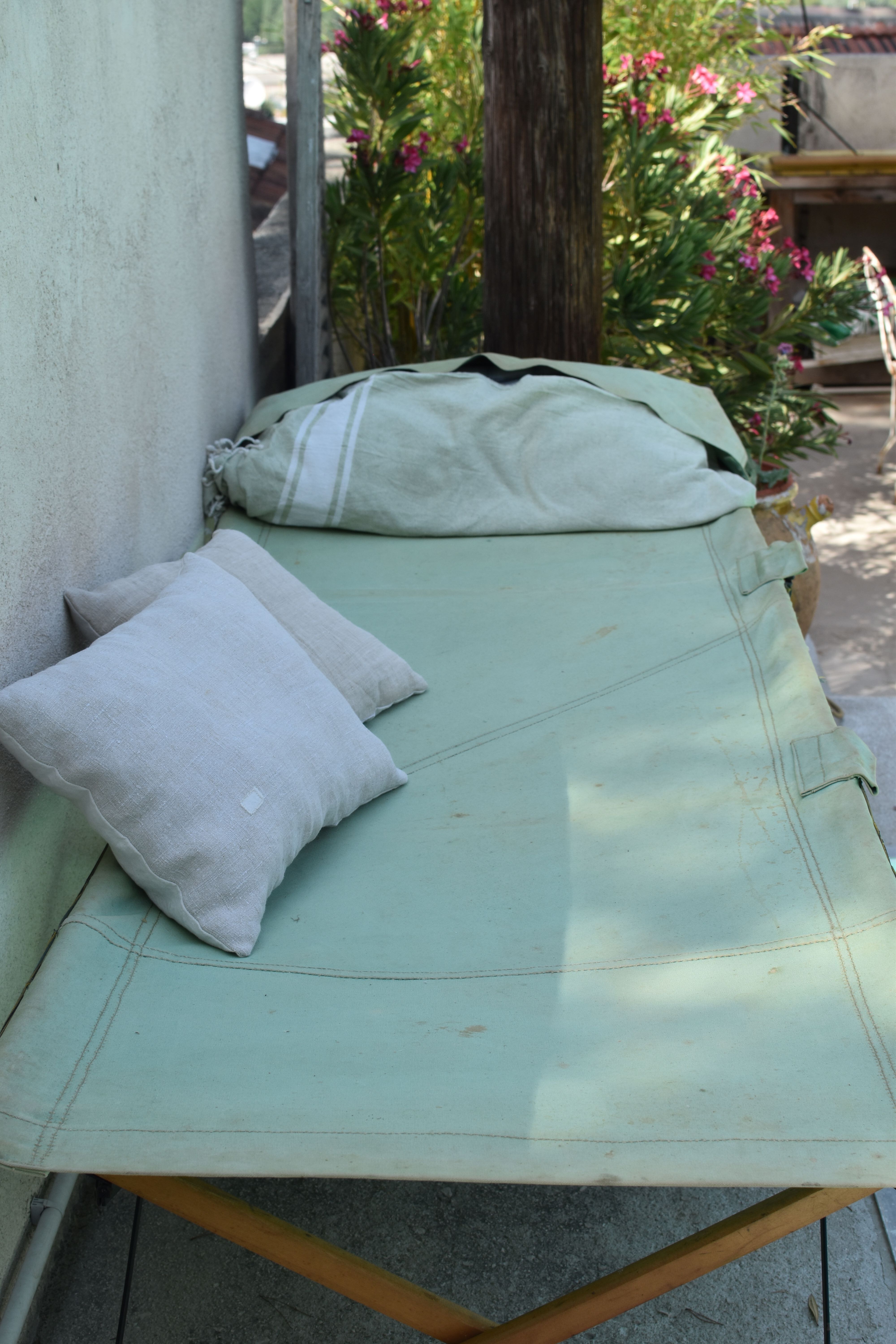 Camp bed - officer's picot bed