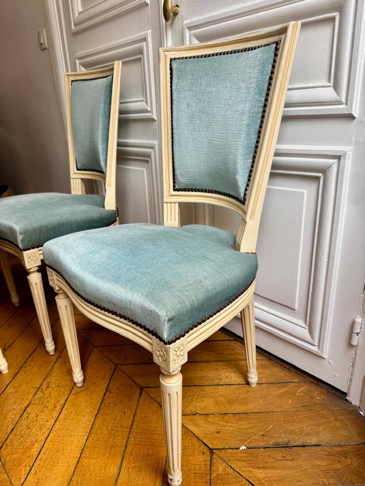 4 louis xvi chairs in blue velvet and lacquered wood