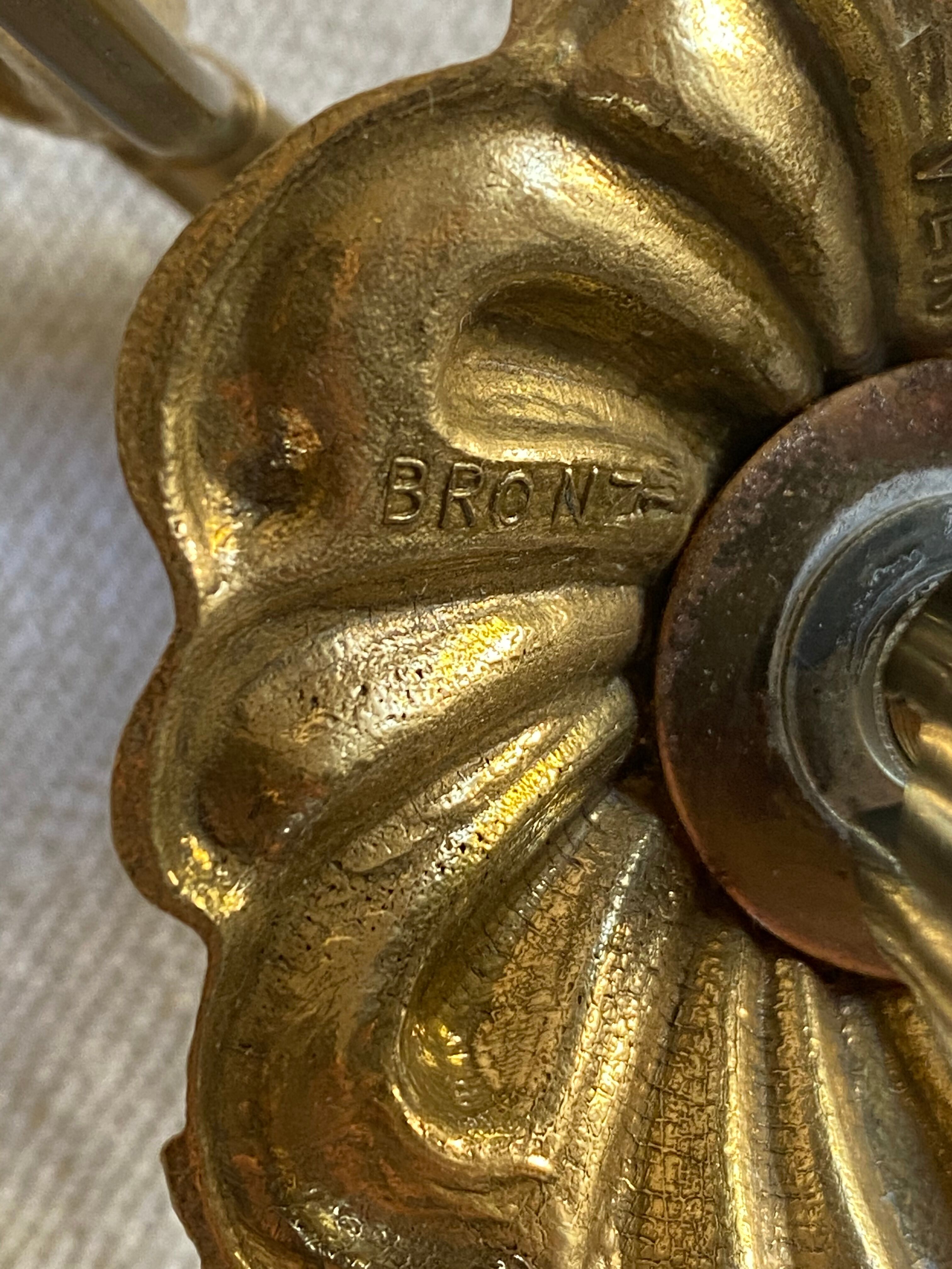 Paire d’appliques en bronze