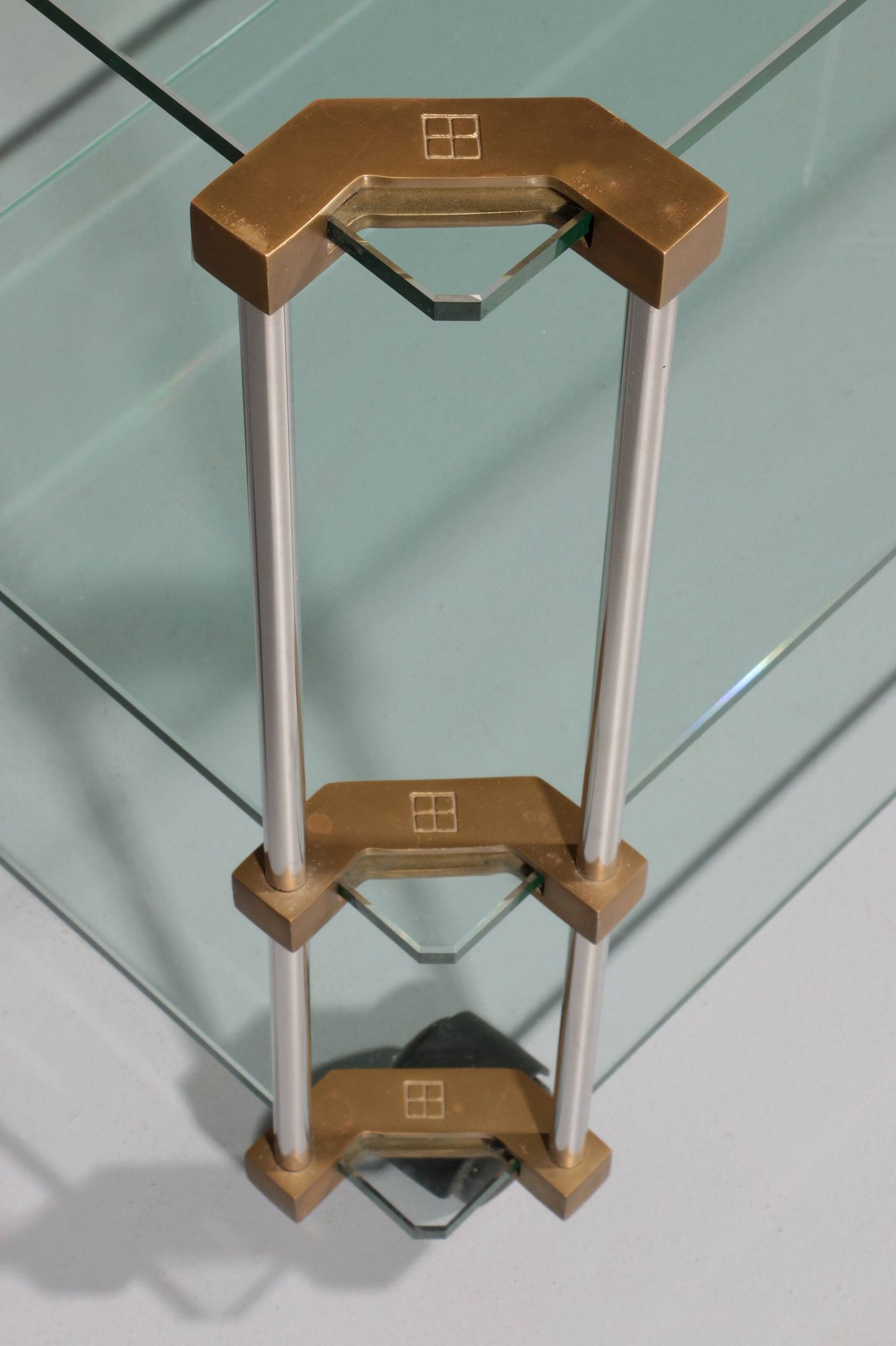 Peter Ghyczy Apart trolley – Iconic 1970s European design