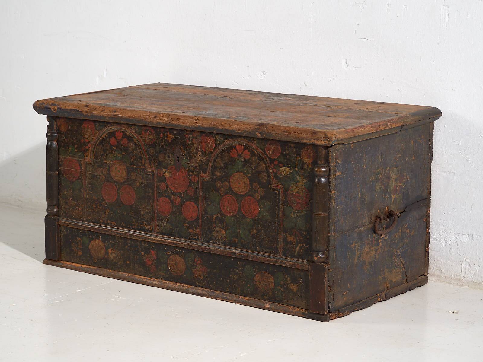 Antique folk art style trunk (1838) #46