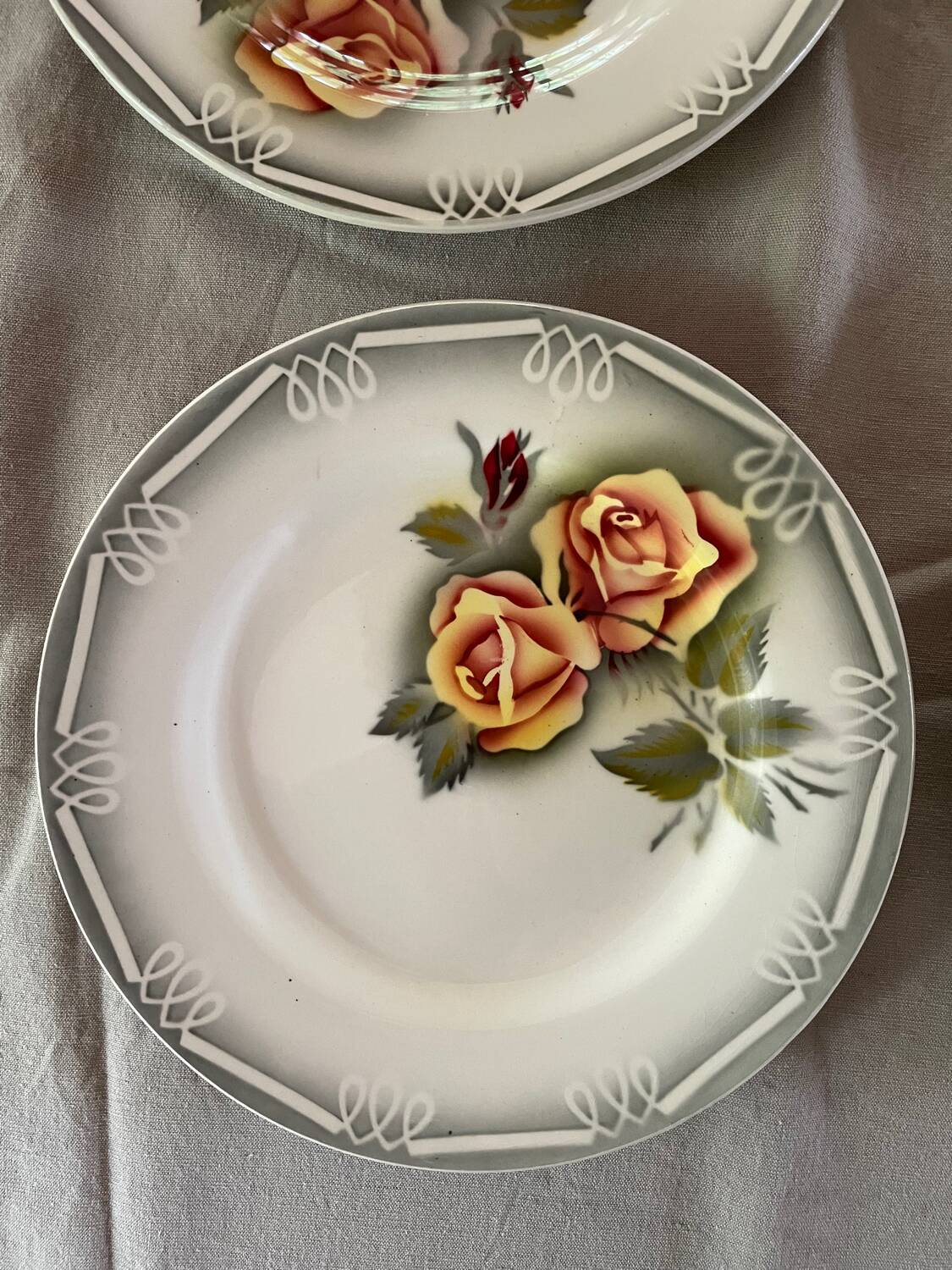 6 Digoin Sarreguemines Adele dinner plates 1940s 1950s