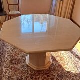 Dining table in travertine from the 1970s/1980s.