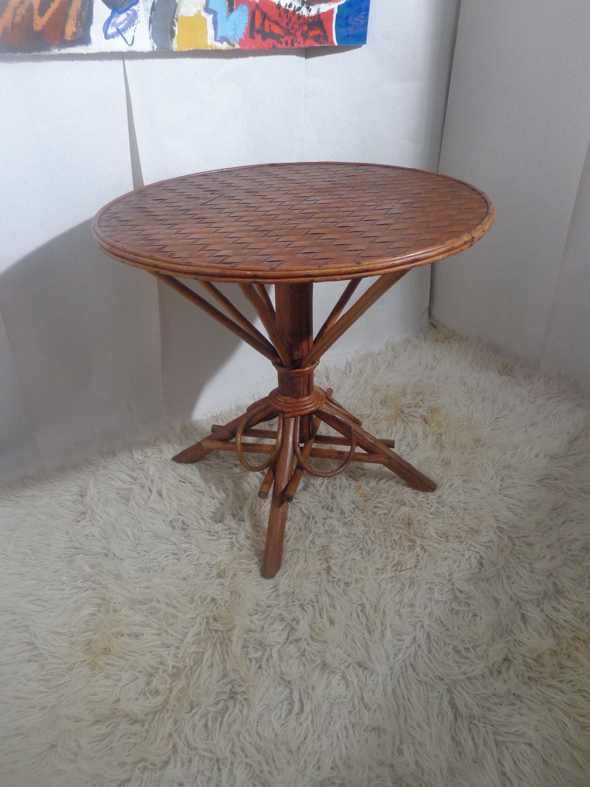 Rattan and braided chestnut table