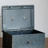 Blue metal case