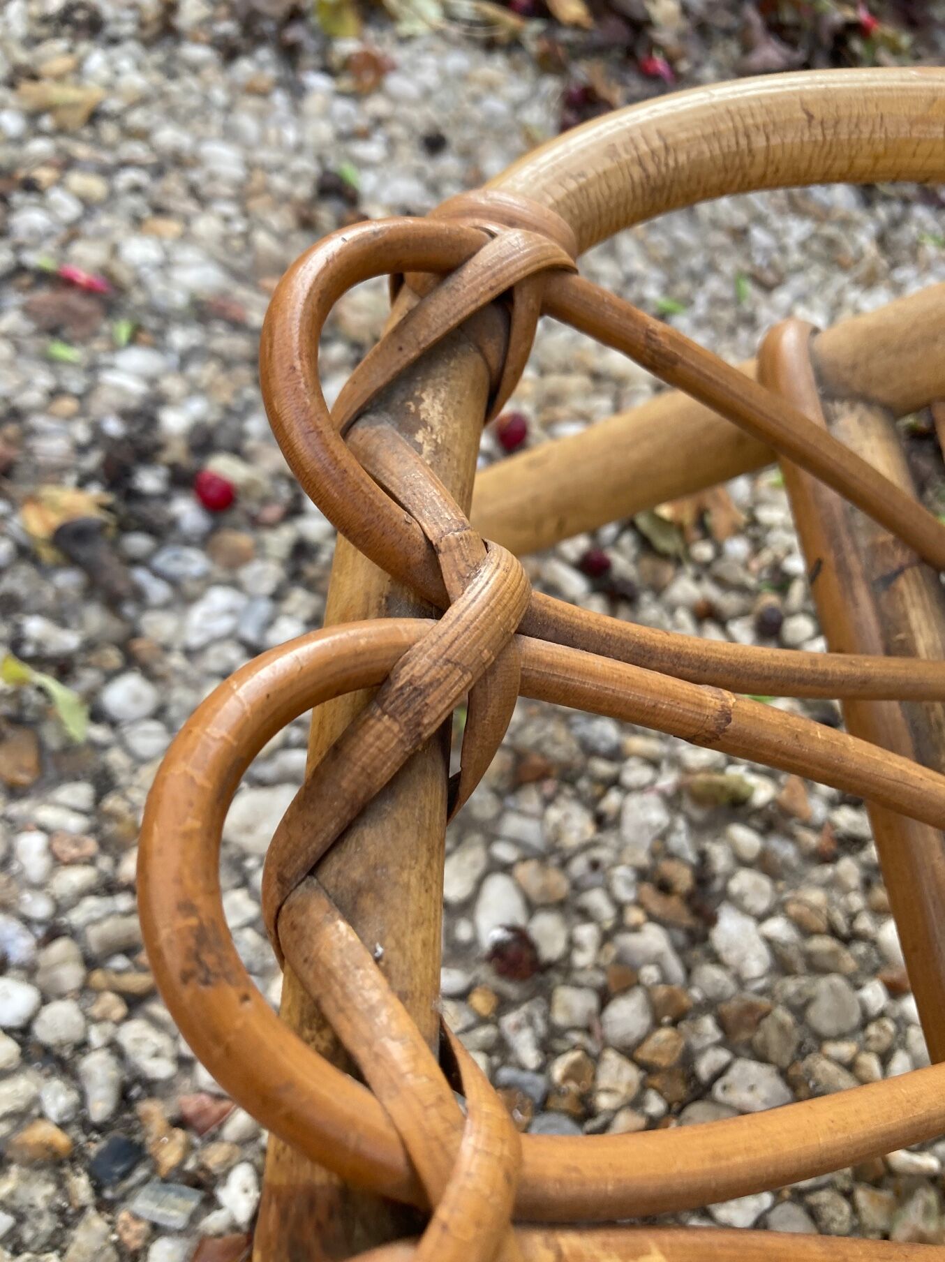 Vintage rattan magazine rack table