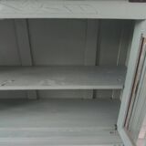 Console, sideboard, shallow display case sublimated in smoky green, wooden top.