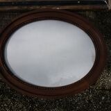 Cadre ovale en bois et sa vitre 47,5 cm