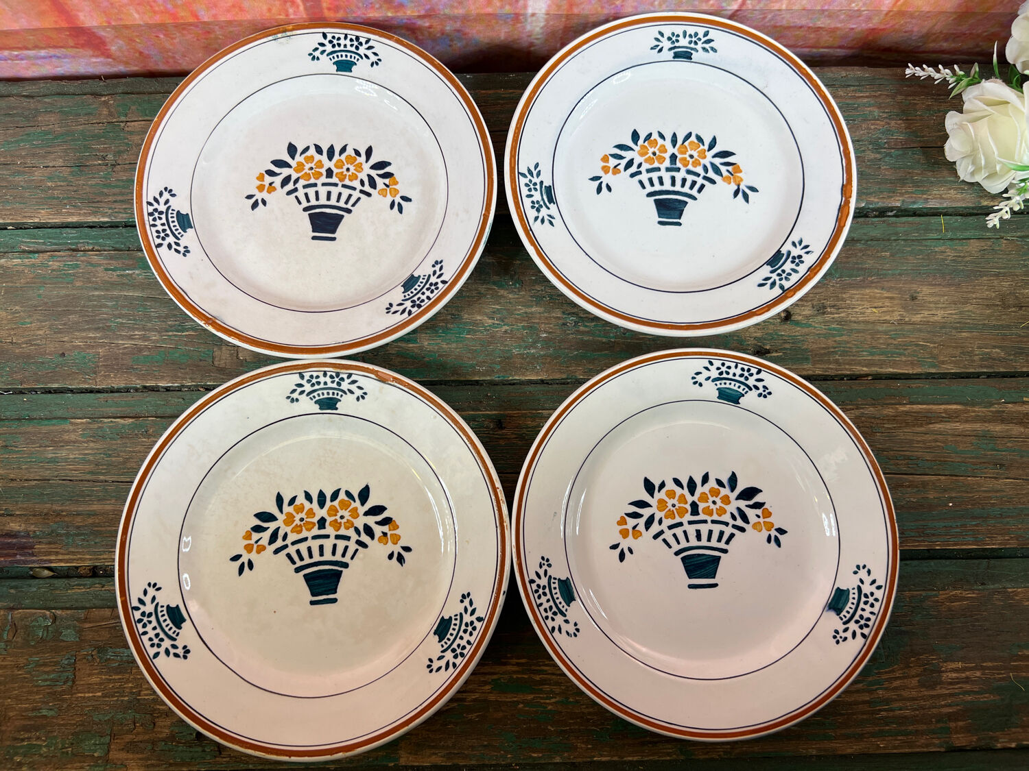 4 assiettes dessert art nouveau Moulin des Loups