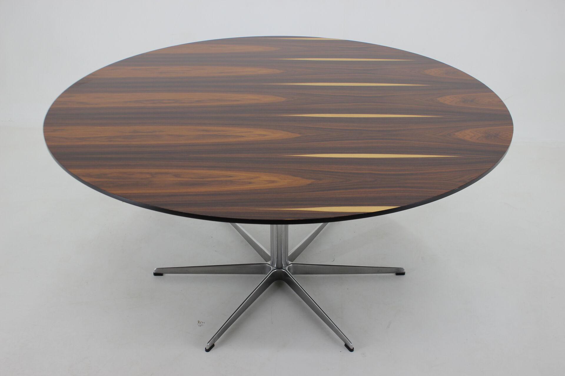 Arne Jacobsen Round Palisander Dining Table for Fritz Hansen, Denmark, 1980
