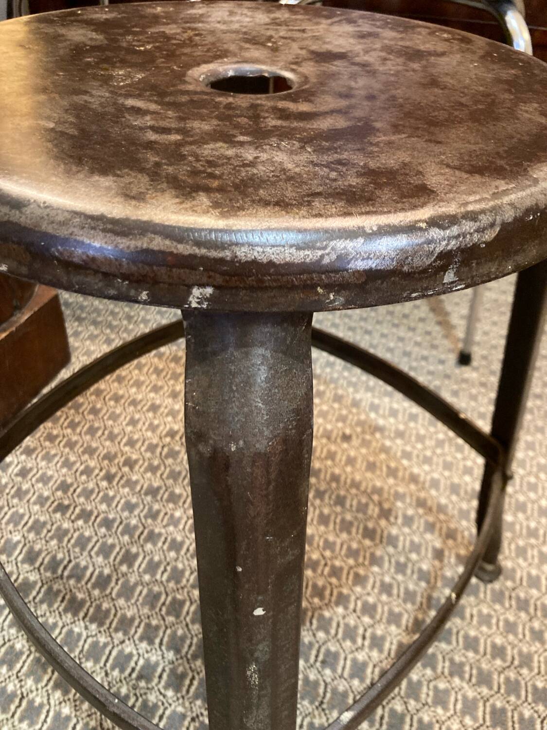 Tabouret d’atelier métallique Nicolle