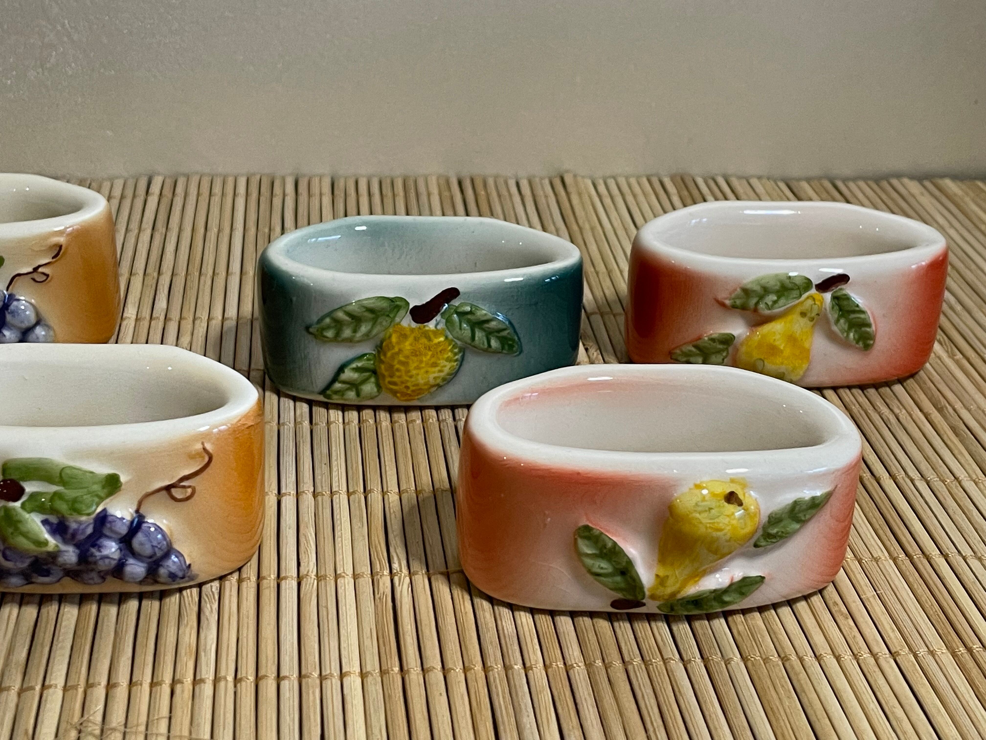 Ceramic napkin rings fruit décor
