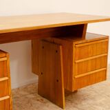 Immense bureau tchécoslovaque entièrement rénové, années 1970, Europe centrale