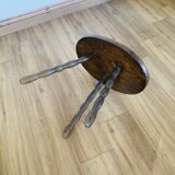 Oval side coffee table