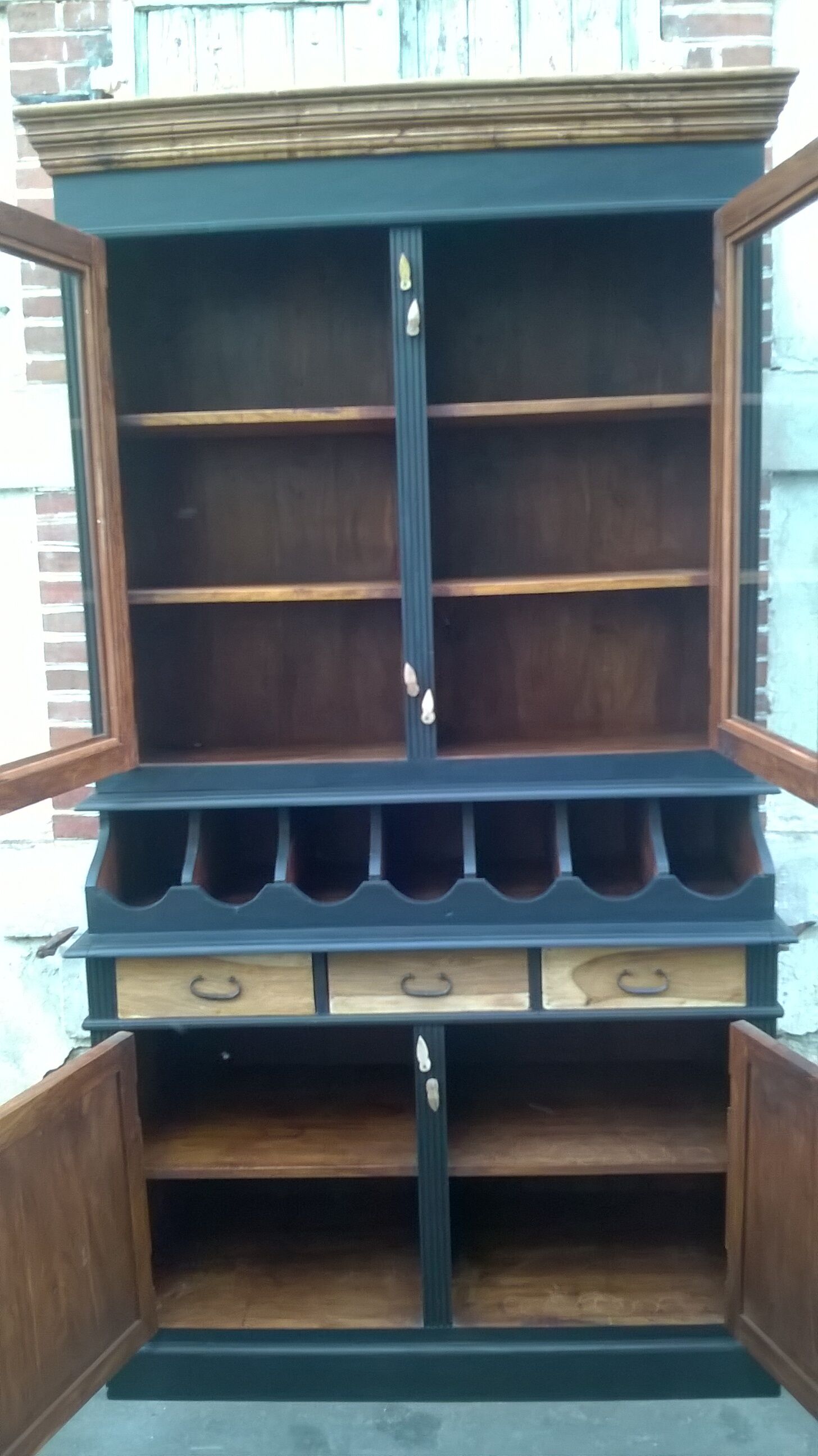 Vaisselier raw black