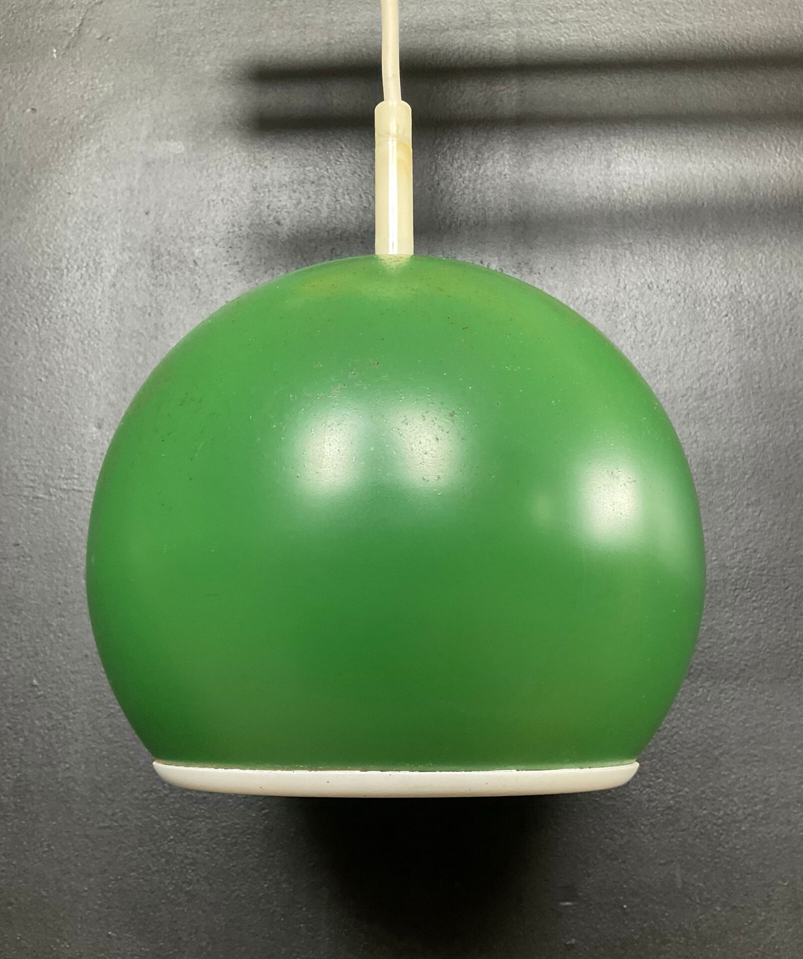 Suspension EyeBall vintage en métal vert