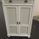 Chiffon cabinet