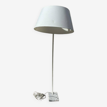 Lampe sur pied