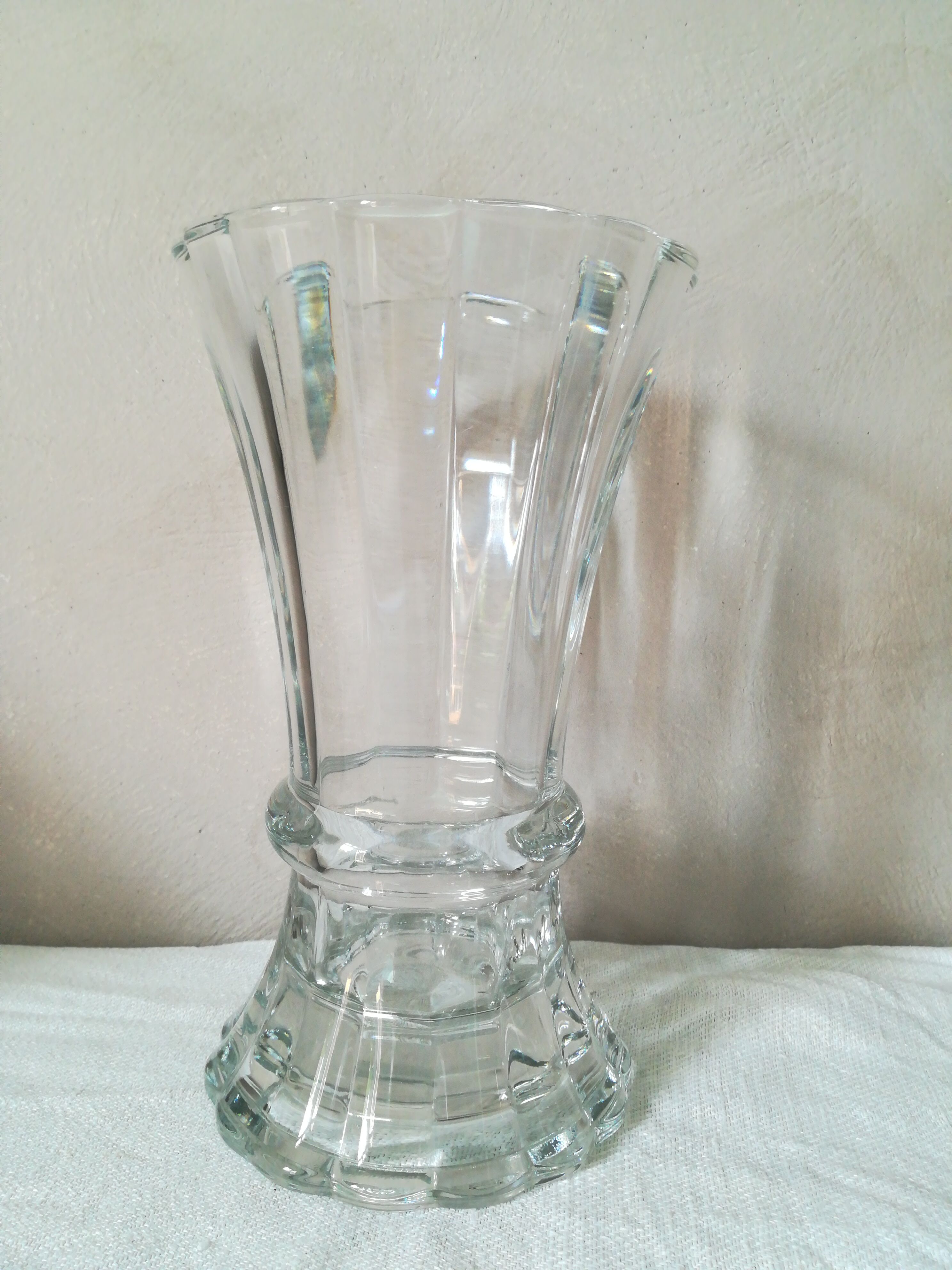 Art deco vase