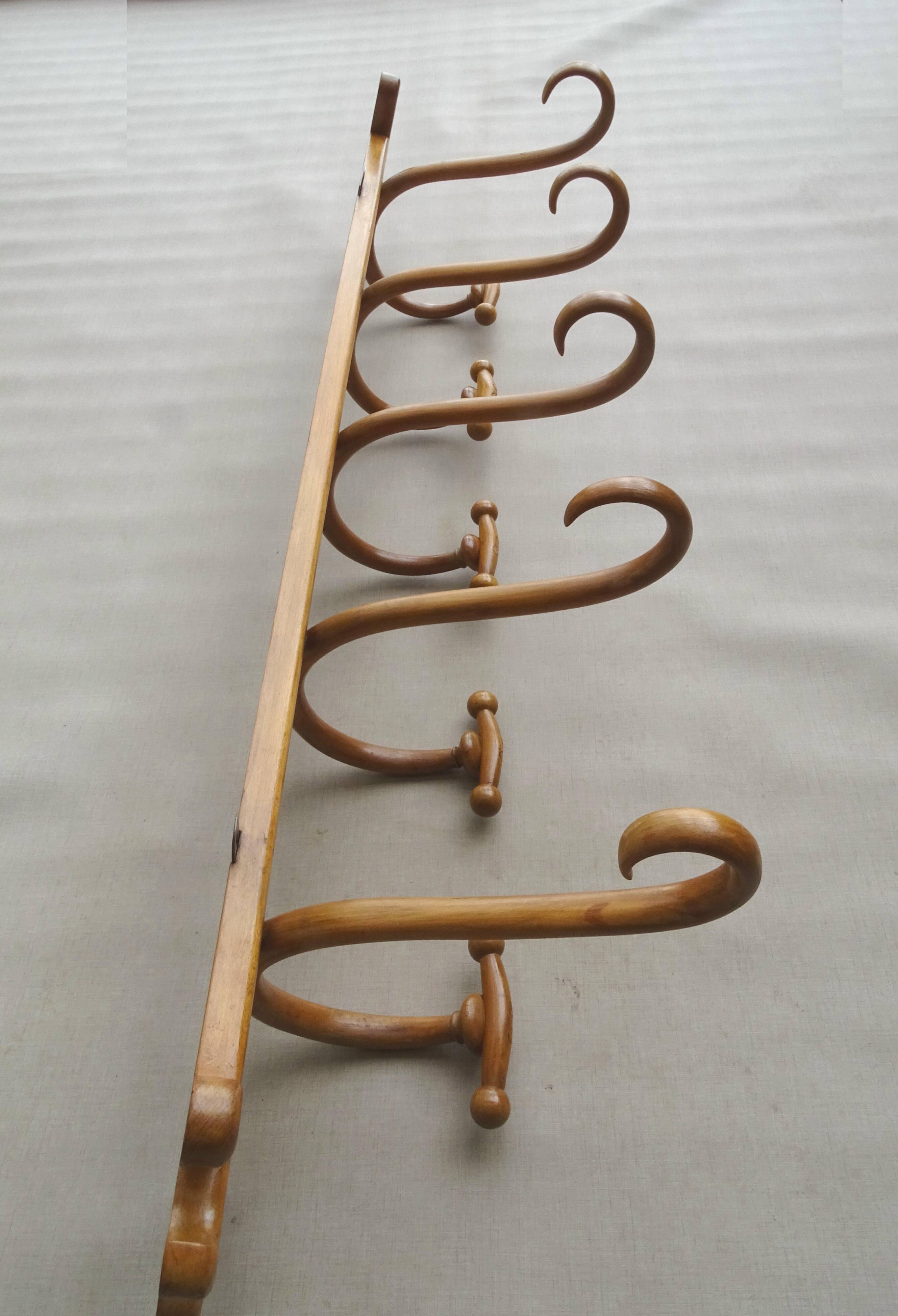 Patère murale de thonet à 5 esses, 1900 ca