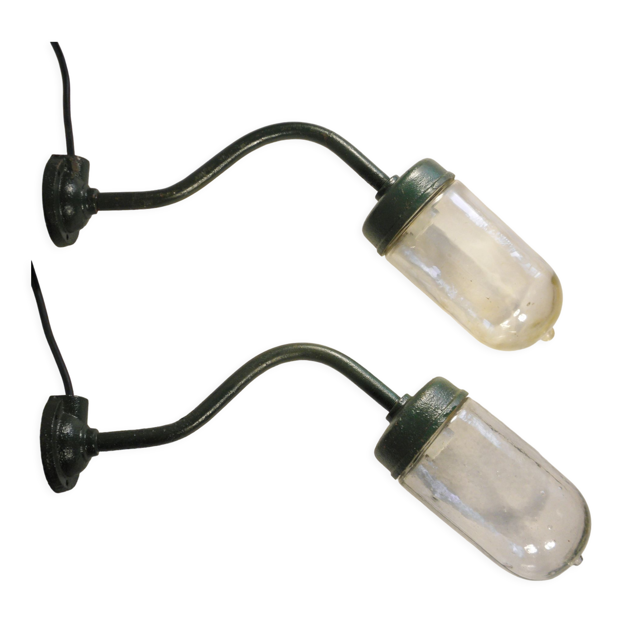 Pair of gooseneck sconces