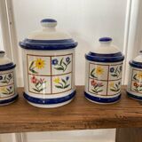 Set of flower pots
