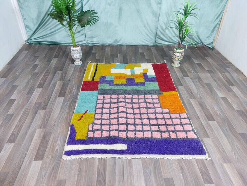 Traditional handmade Berber rug 250cm x 150cm