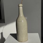 Bouteille vintage en grès beige moucheté H31