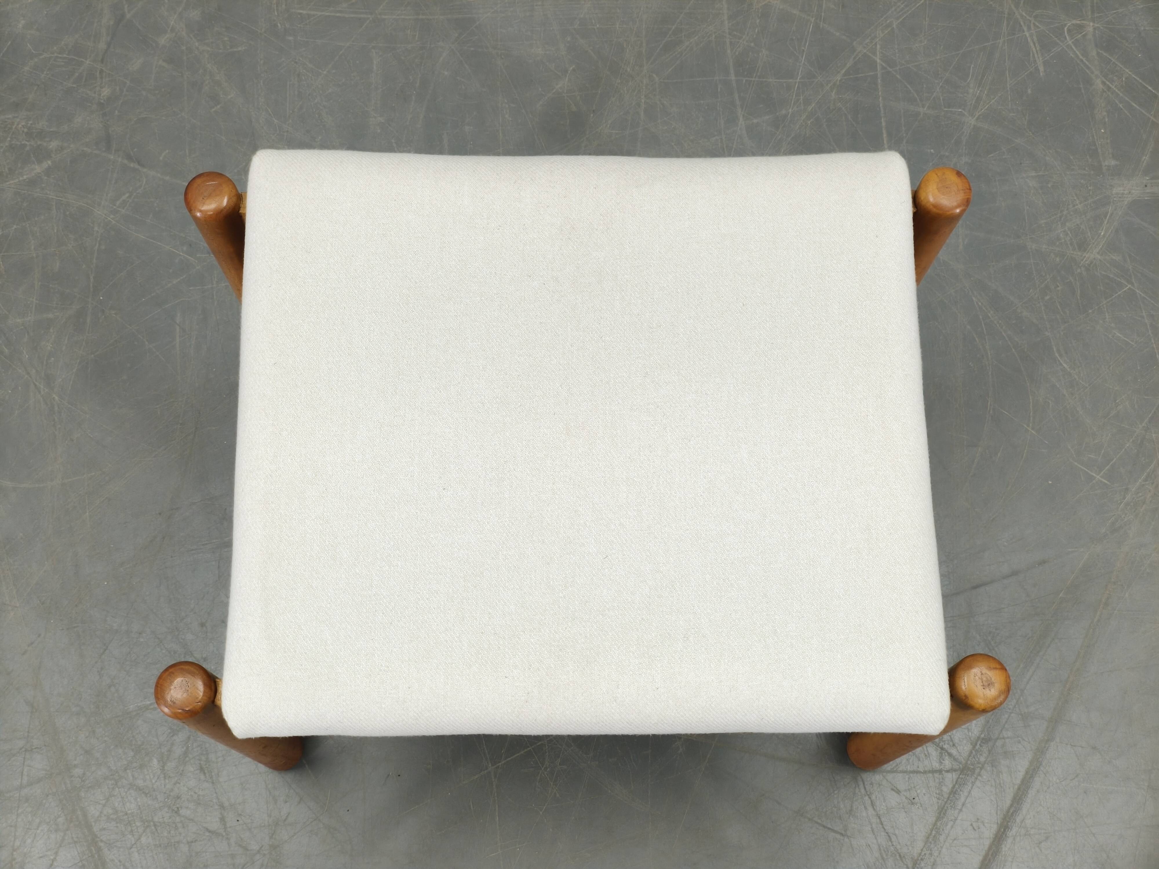 Alan fuchs stool for uluv, czechoslovakia 1960s