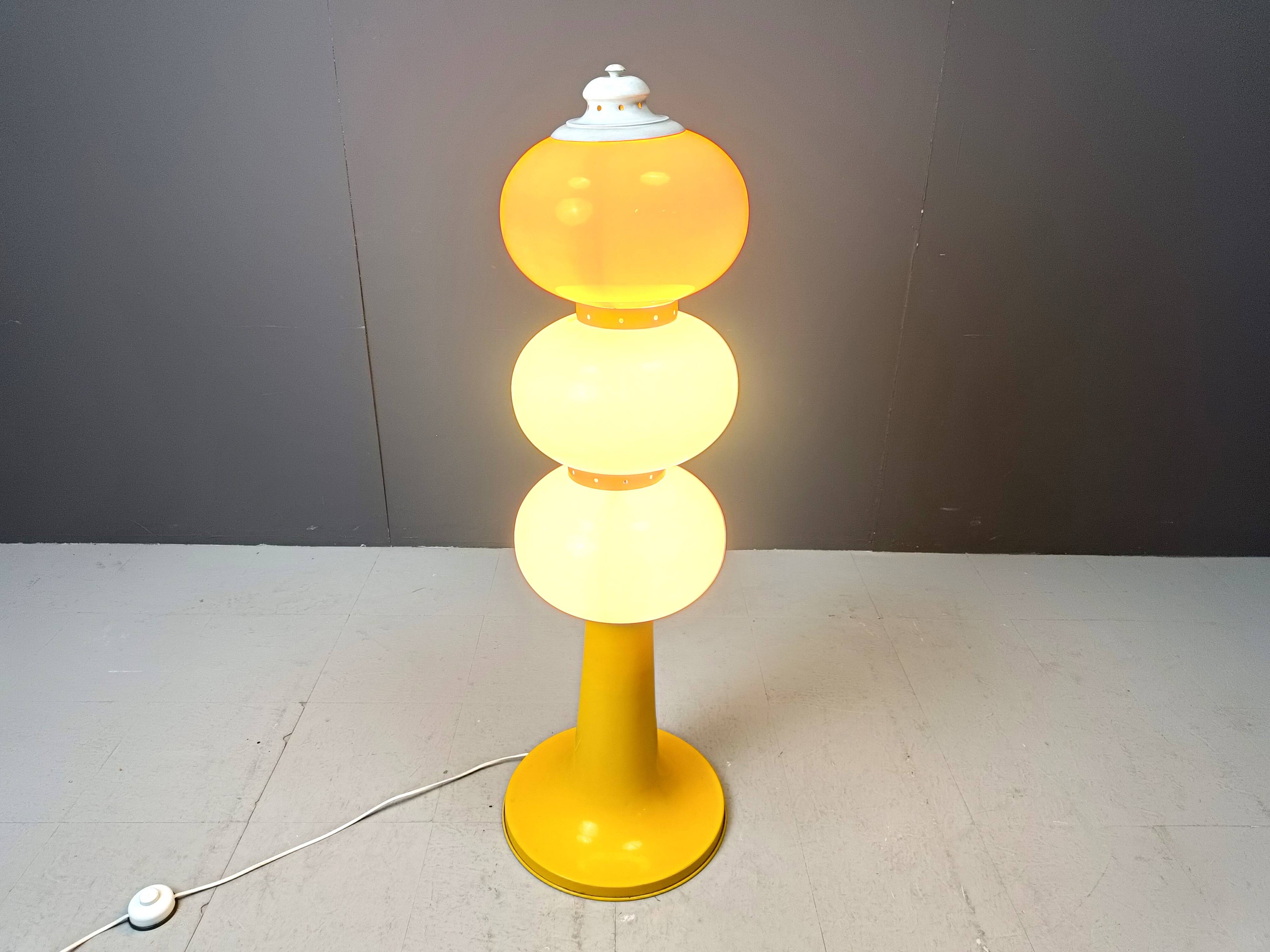 Mid century italian glass floor lamp, 1960s