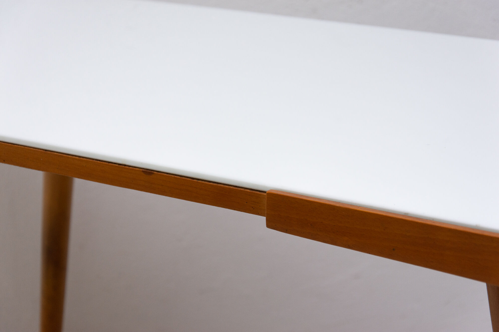 Table basse en verre du milieu du siècle, 1960 ́s, Tchécoslovaquie
