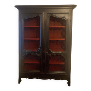 Meuble de rangement grillagé