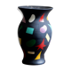 Vase en terre cuite peinte en noire aux motifs gommettes