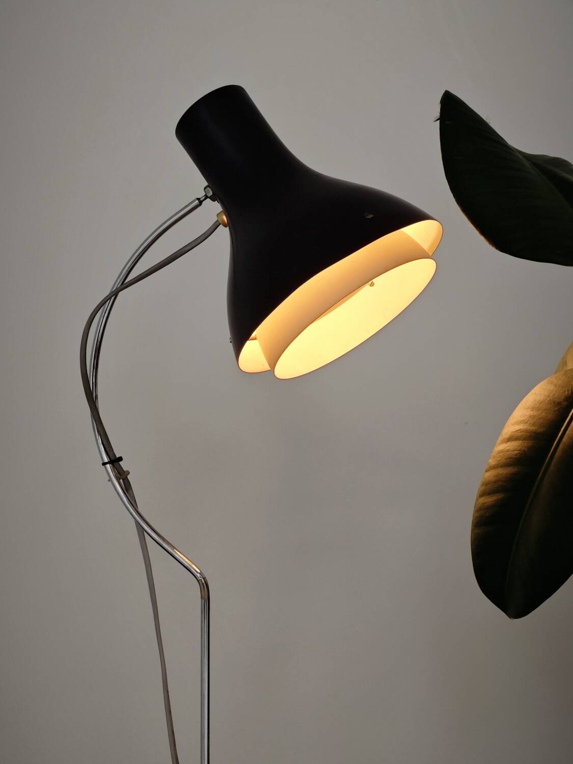 Lampadaire réglable anthracite 1716 par Josef Hurka pour Napako