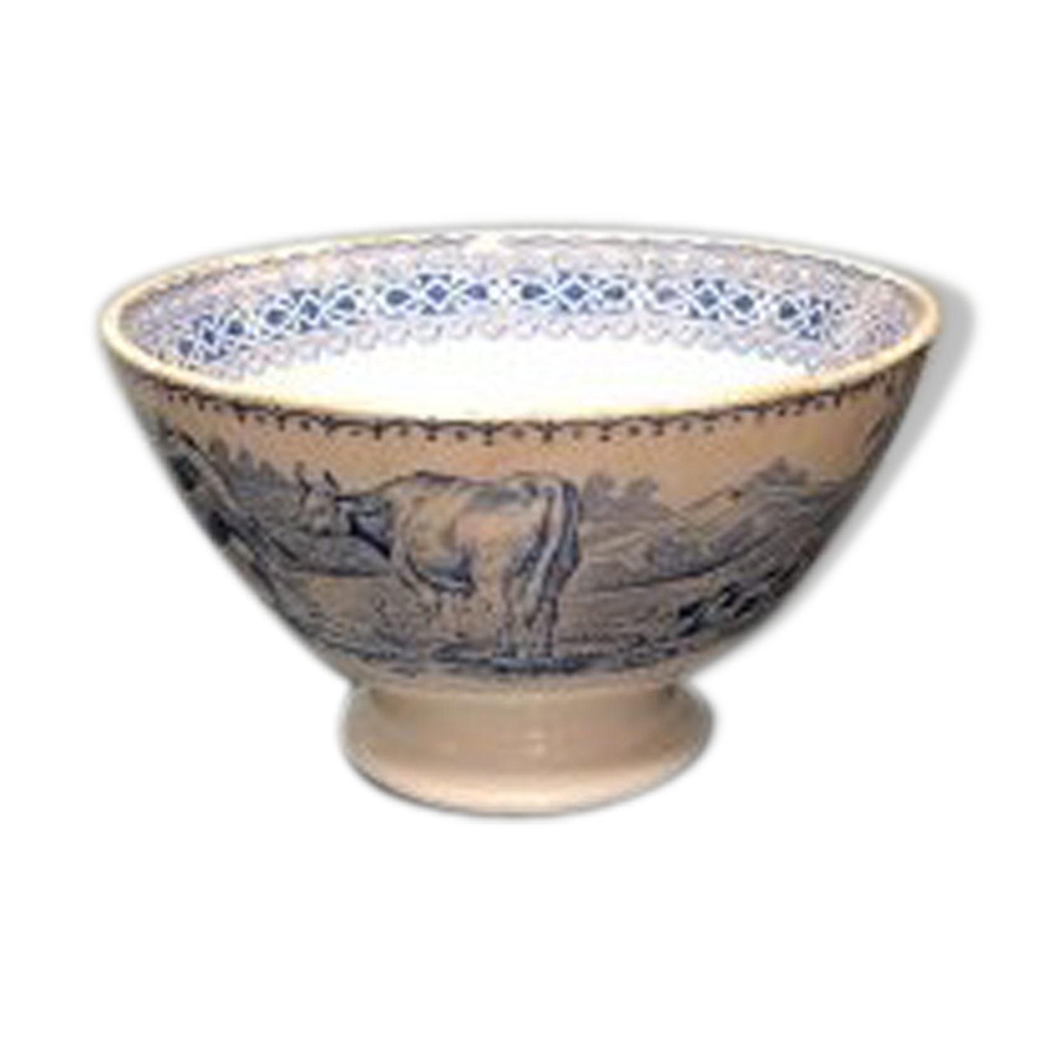 Old bowl in earthenware