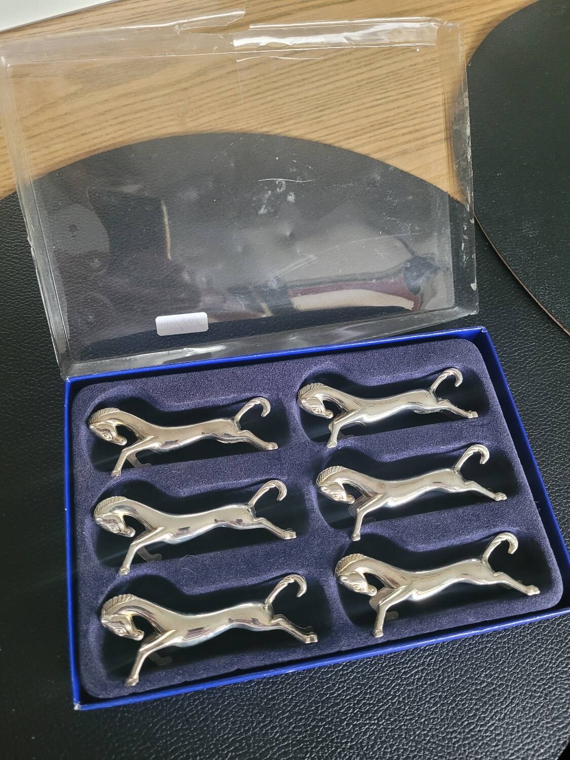 Set of 6 horse knife holders