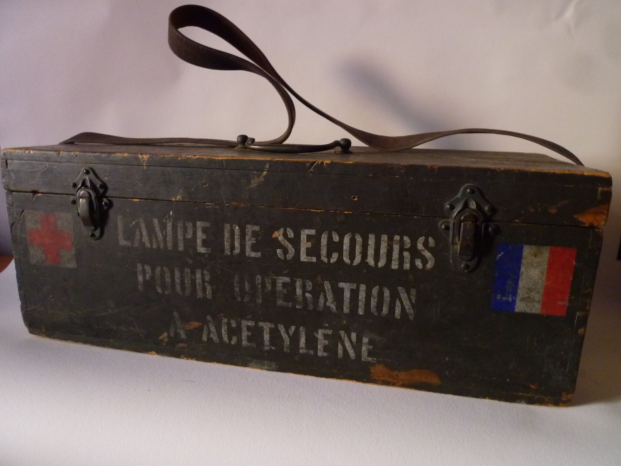 Military Fund 14-18 wooden acetylene lamp