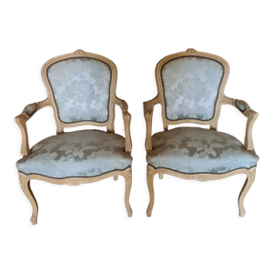 Paire de fauteuils cabriolet