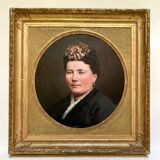Portrait of a woman from the 19th century.