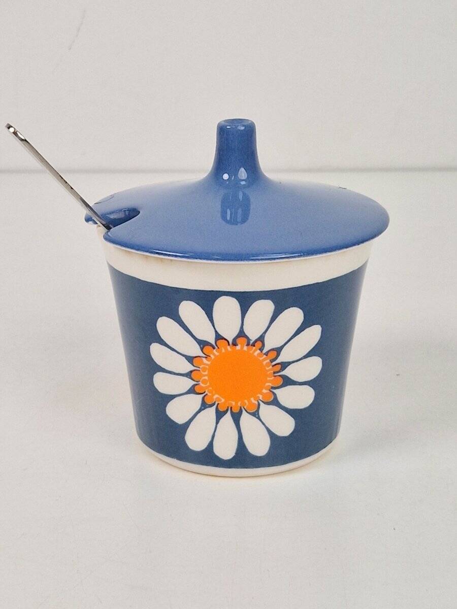 Daisy Turi Tableware from Figgjo Flint, Norway, 1960s, Set of 24