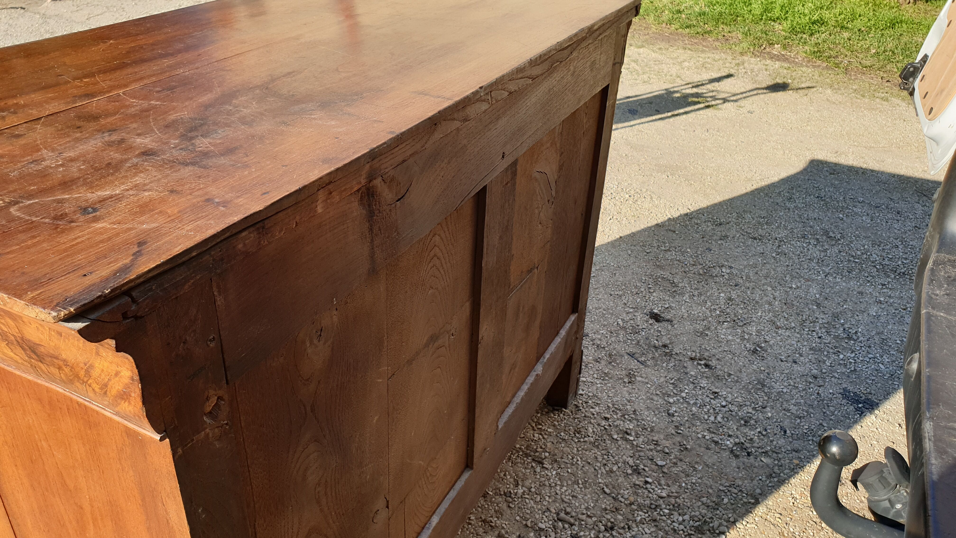 Commode louis Philippe à doucine